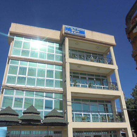 Winta Hotel Harar Exteriör bild